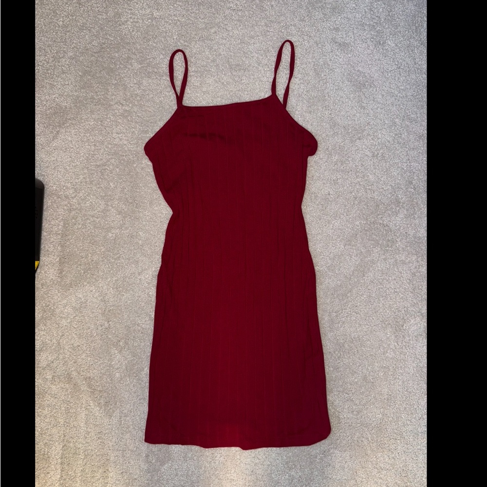 Elegant Maroon Spaghetti Strap Dress